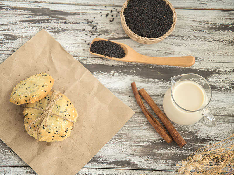 Black Sesame Cookies