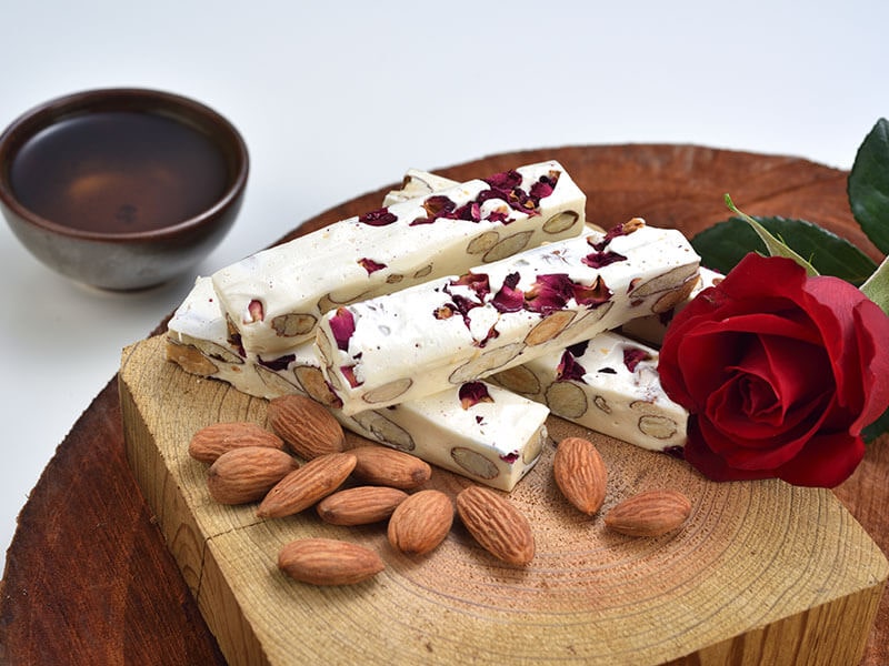 Chinese Nougat