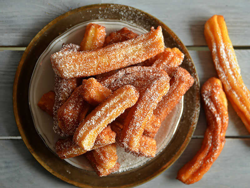 Churros Sprinkled Powdered