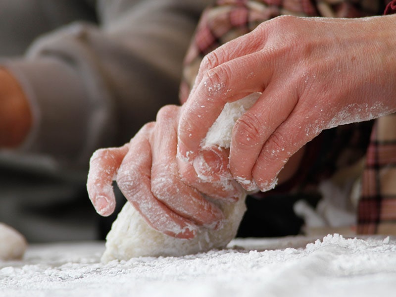 Making Mochi